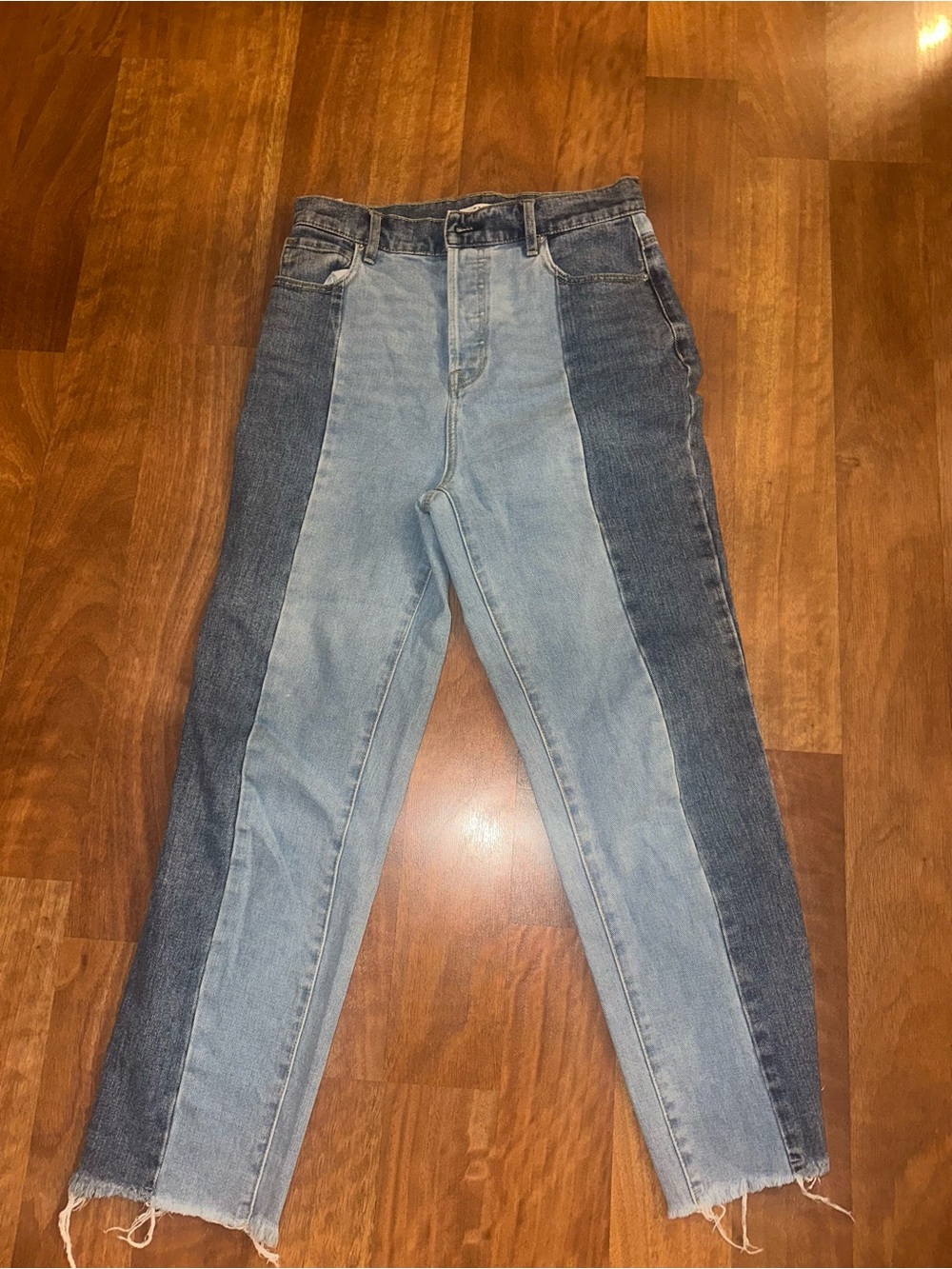 PacSun Women’s Two-Tone Blue Straight Leg Jeans - High Waist